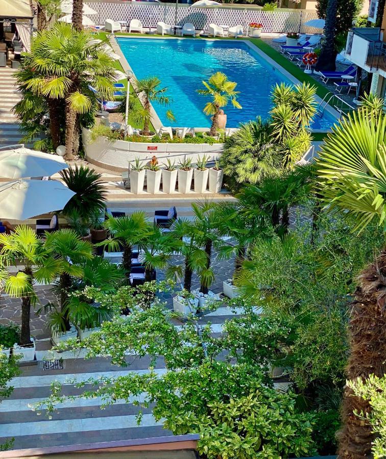Hotel La Perla Рива дел Гарда Екстериор снимка